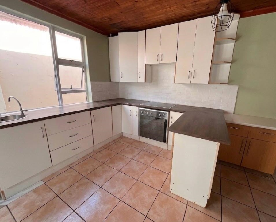 3 Bedroom Property for Sale in Quigney Eastern Cape